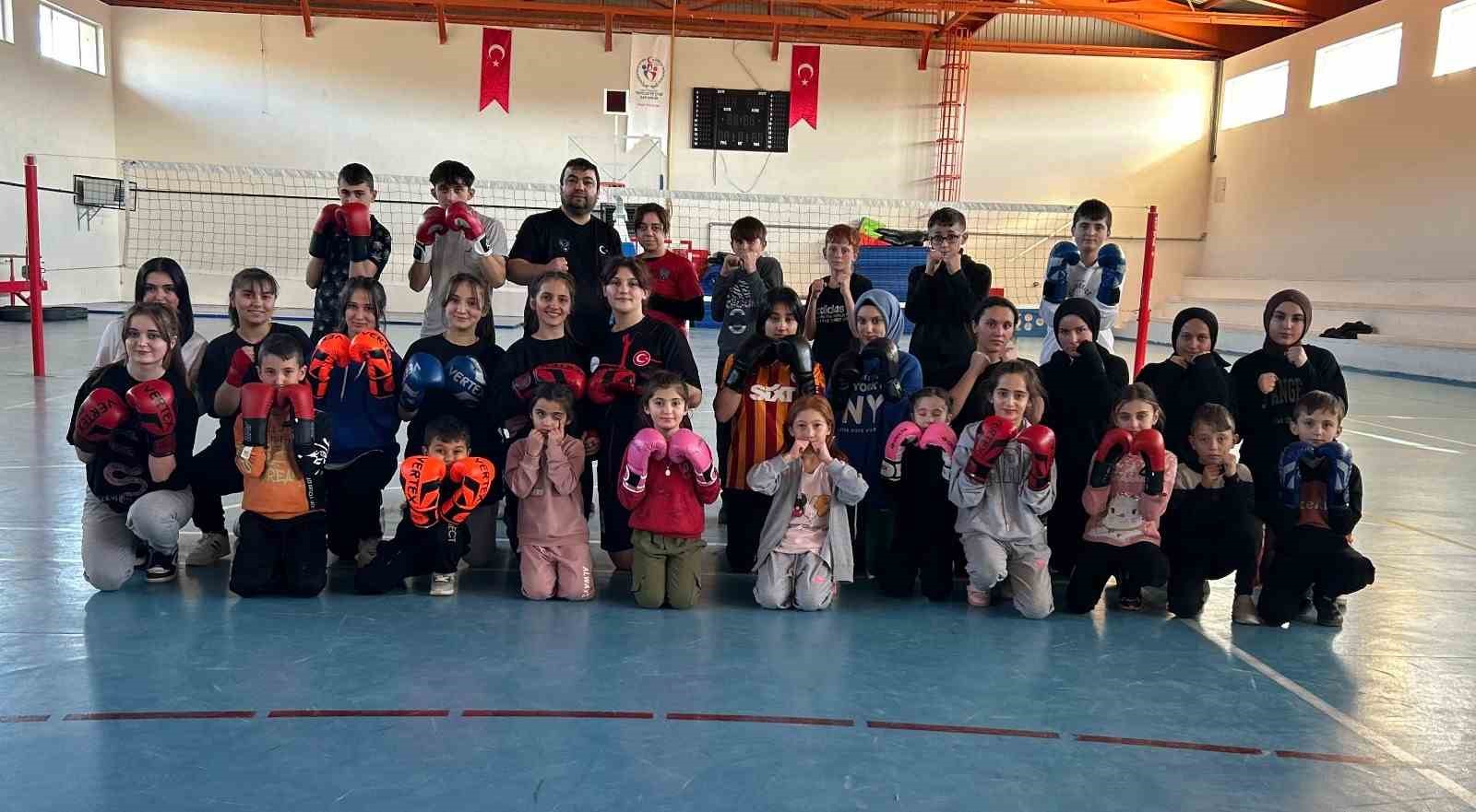 alanyurt-asarcik-ilcemiz-sporda-bir-ilki-basardi-0-jpg