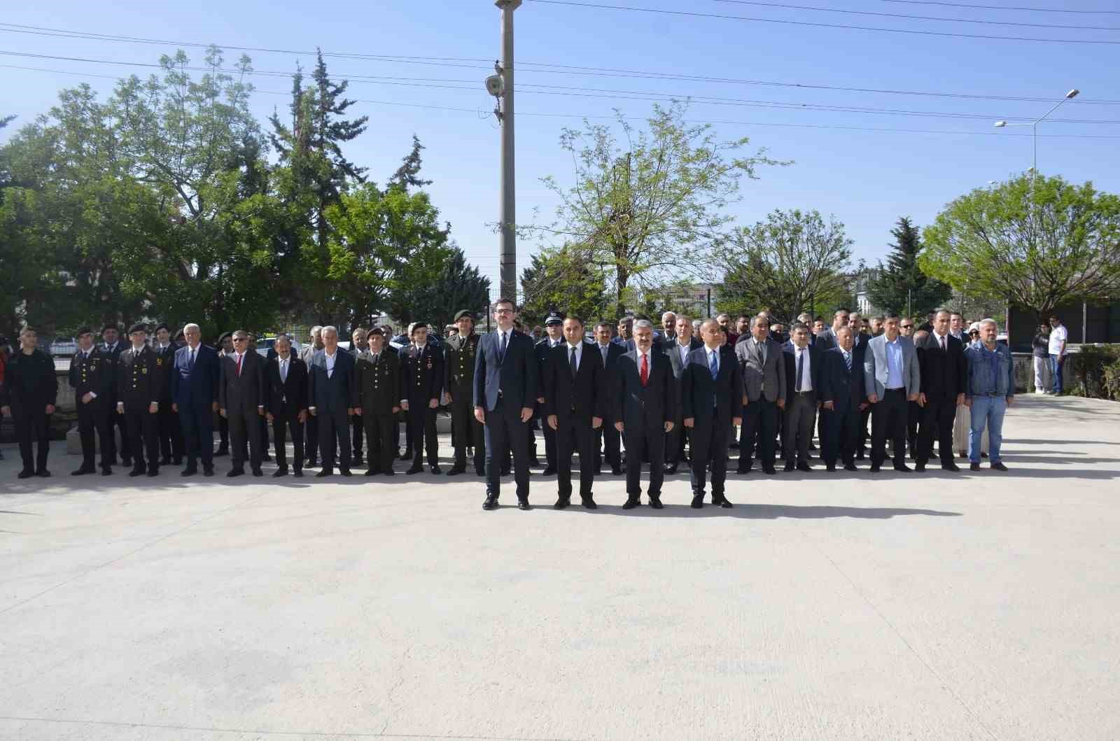 besnide-23-nisan-ulusal-egemenlik-ve-cocuk-bayrami-coskuyla-kutlandi-0-jpg