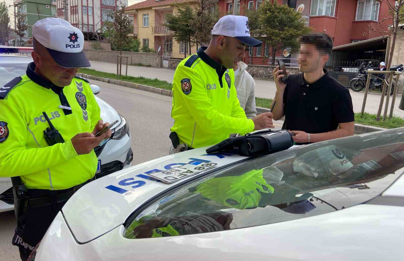 plaka-yok-kask-yok-16-bin-705-lira-ceza-var-0-jpg