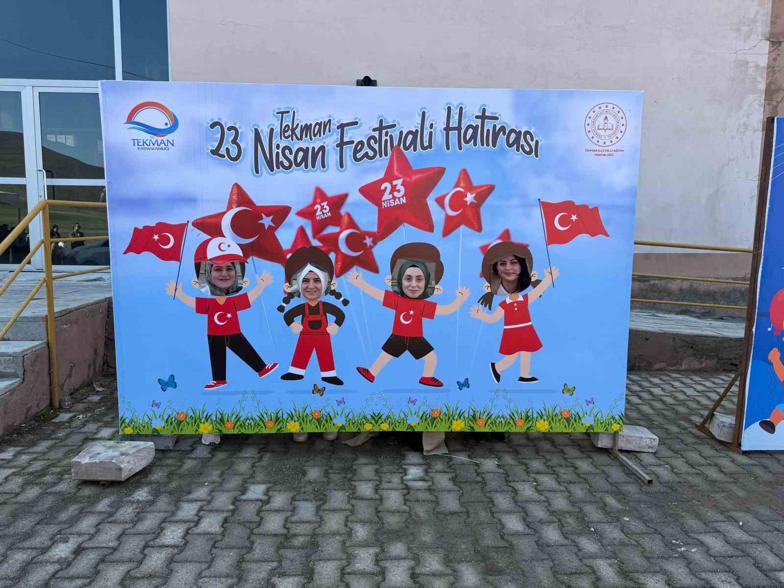 tekmanda-23-nisan-coskusu-festivale-donustu-0-jpg