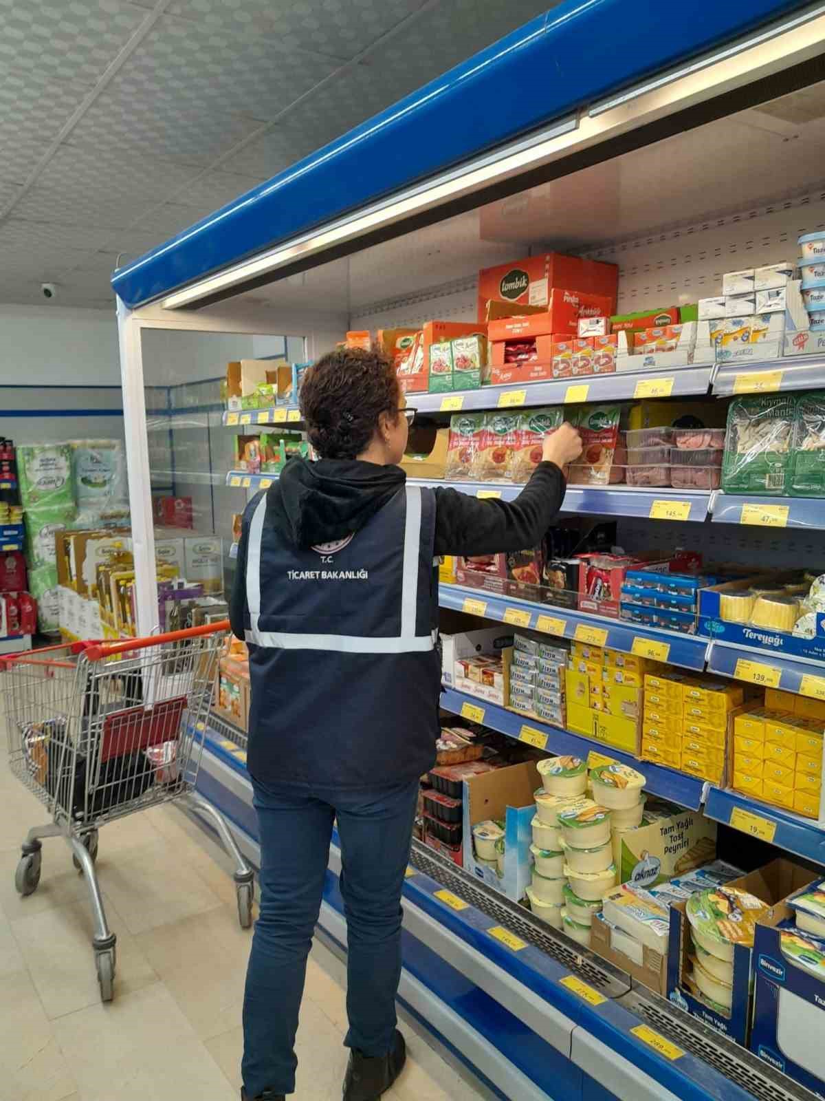 agrida-770-isletme-denetlendi-121ine-ceza-kesildi