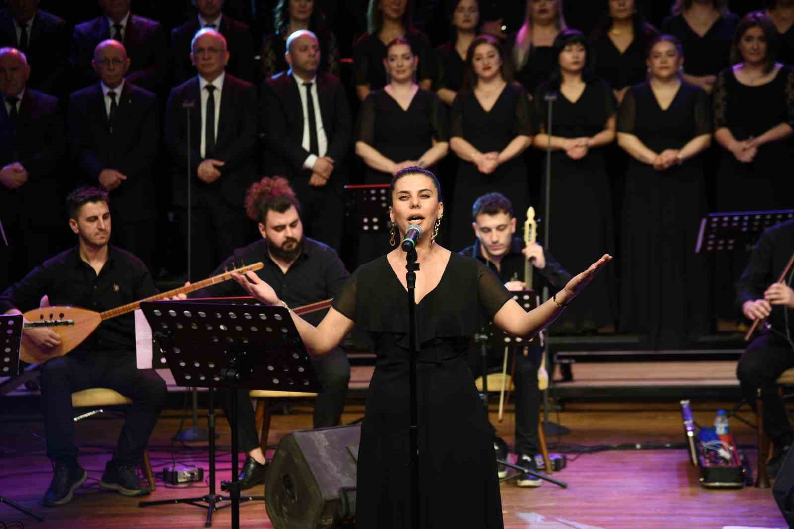atakumda-19-mayis-programi-bahar-konseri-ile-basladi