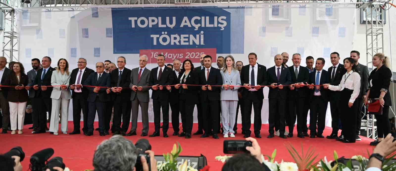 chp-genel-baskani-ozel-baskan-gunelin-projelerini-ovdu