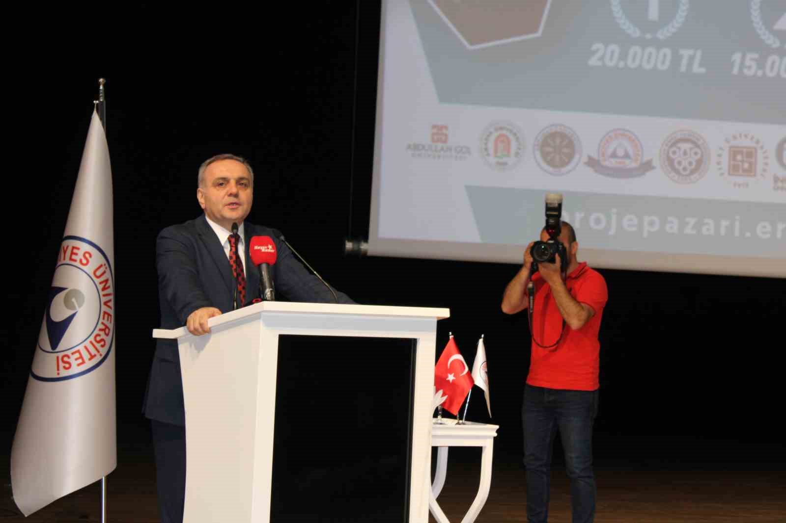 eru-rektoru-prof-dr-altun-bir-universitenin-ar-ge-sureclerinden-ur-ge-sureclerine-gecmesi-sehrin-ekonomisinin-gelismesine-buyuk-katki-saglar