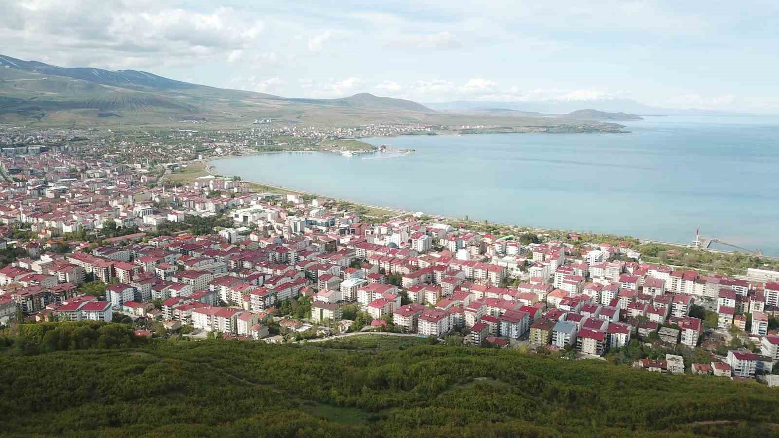 tatvanda-cevre-yolu-ikmal-ihalesi-tamamlandi