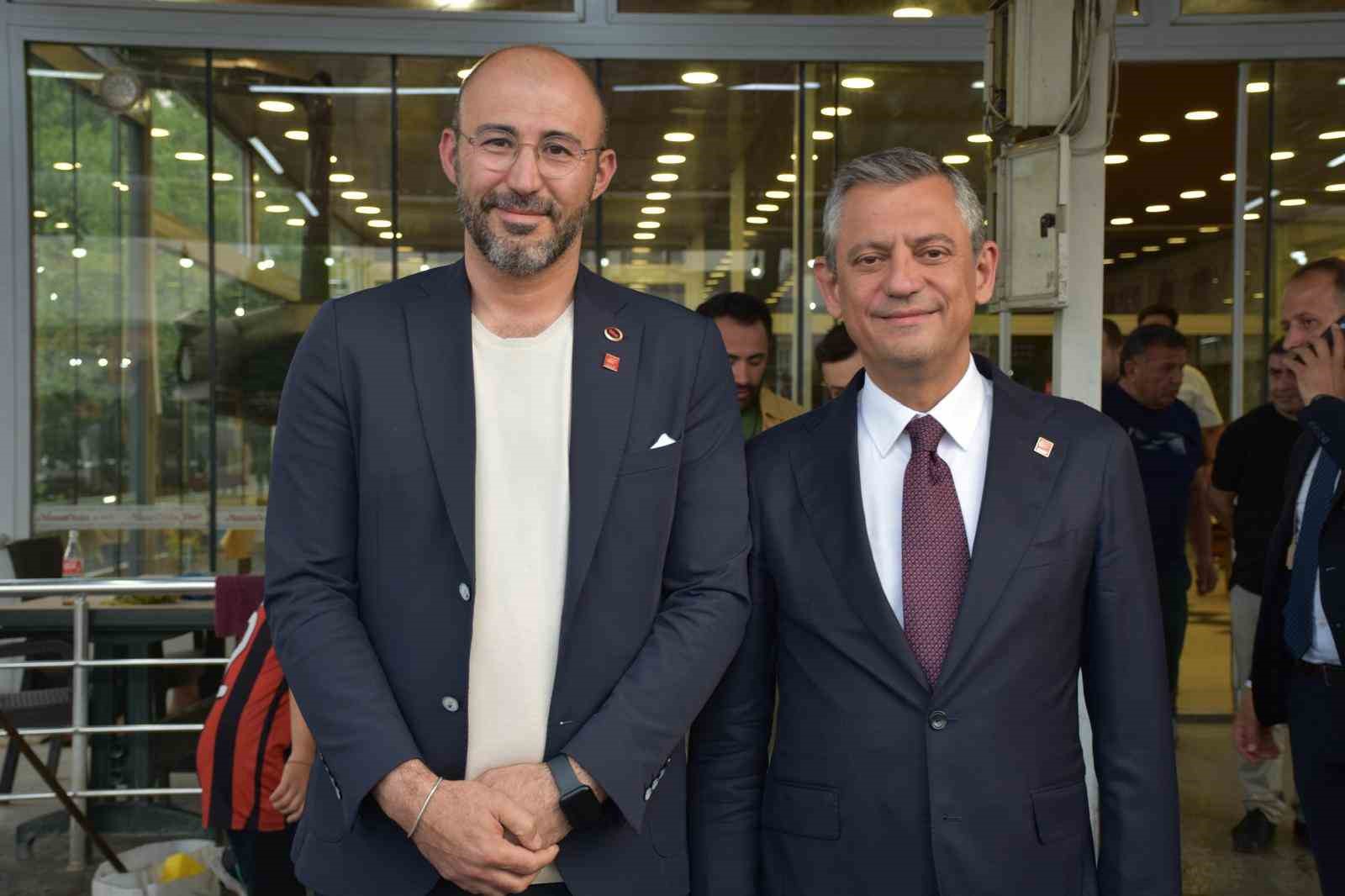 baskan-zencirci-ozgur-ozeli-agirladi