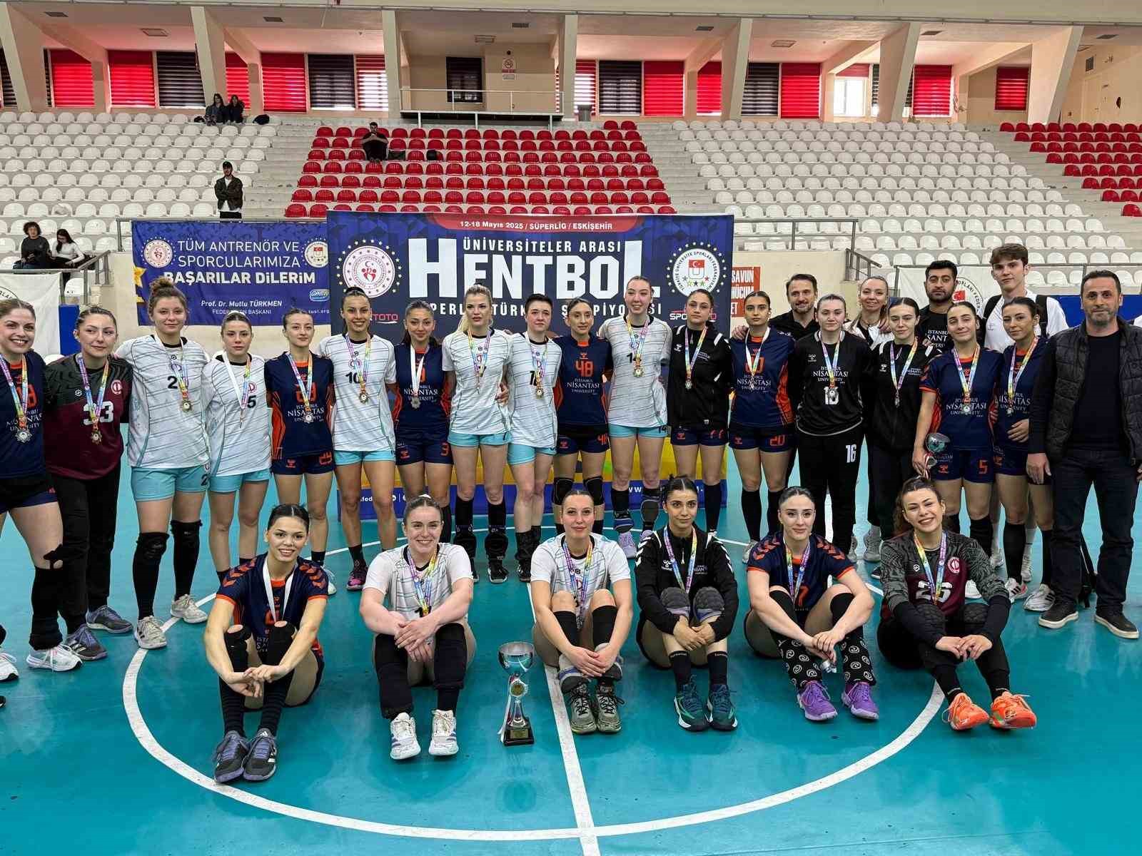 anadolu-universitesi-dorduncu-kez-sampiyon-oldu