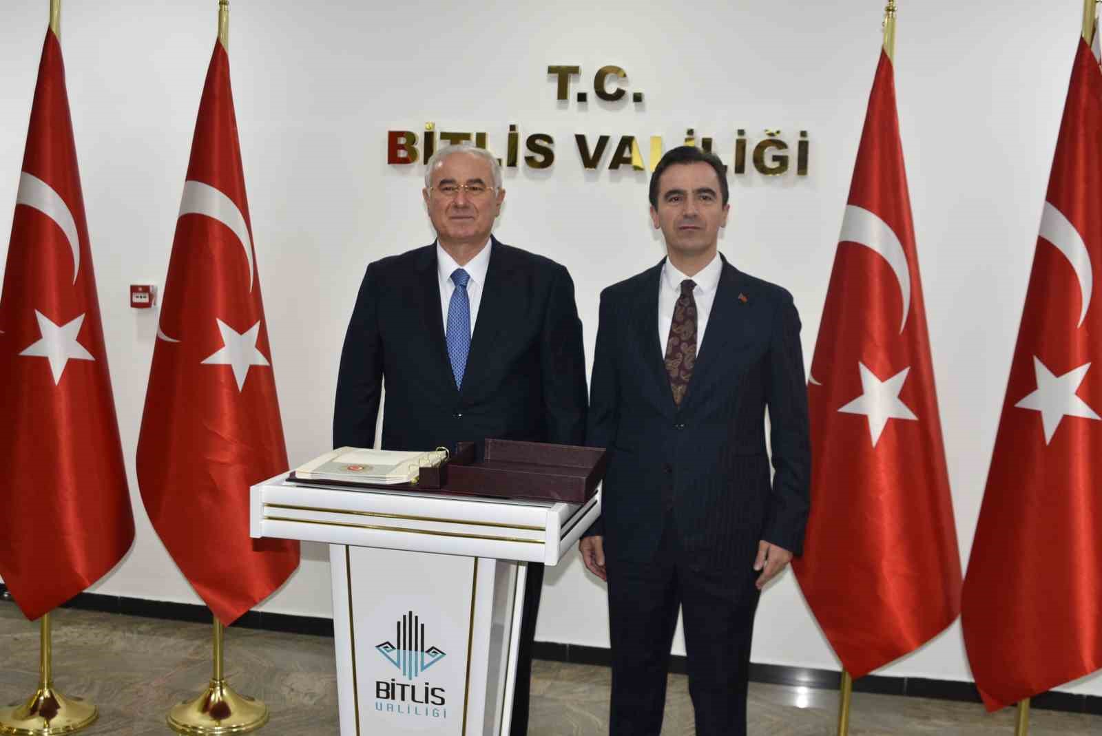 baskan-mehmet-akarca-kamu-denetciligi-kurumu-halkin-ucretsiz-avukatligini-yapiyor