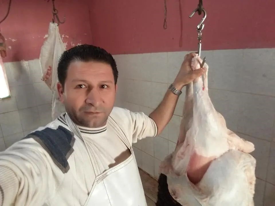 eski-baskan-kadidan-kurban-uyarisi-her-kirmizi-onluk-giyene-kurban-kestirmeyin