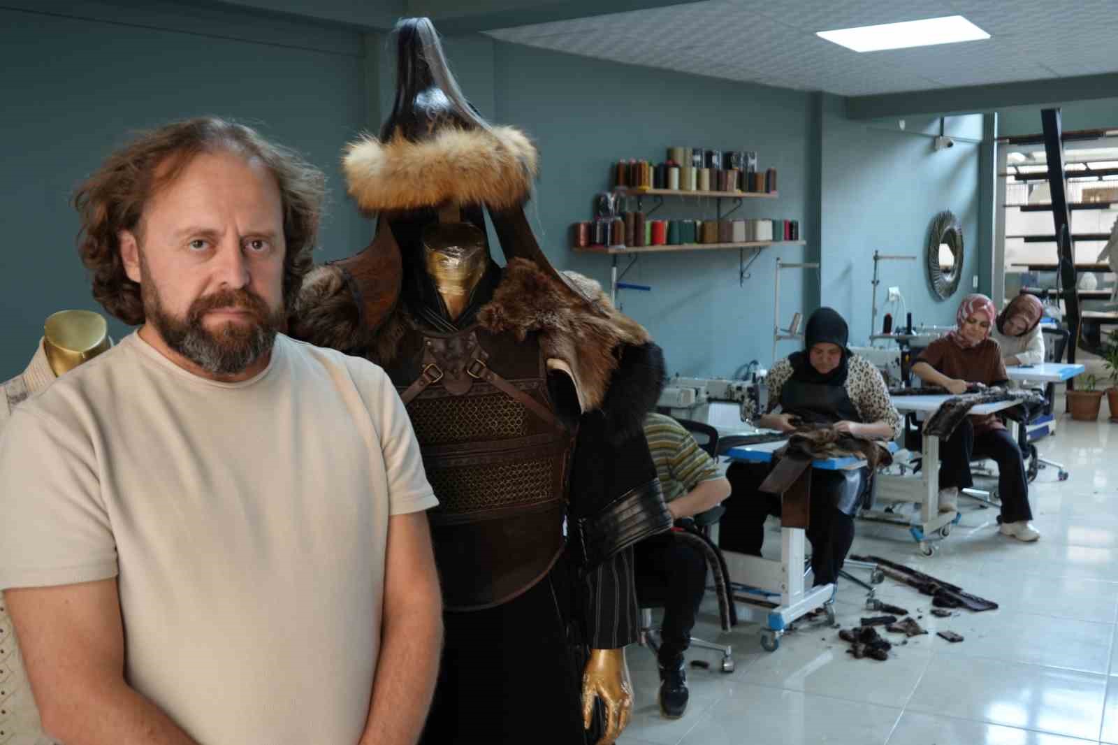 game-of-thrones-vikings-ve-bazi-tarihi-dizilerin-kostum-ile-aksesuarlari-bu-atolyede-uretildi