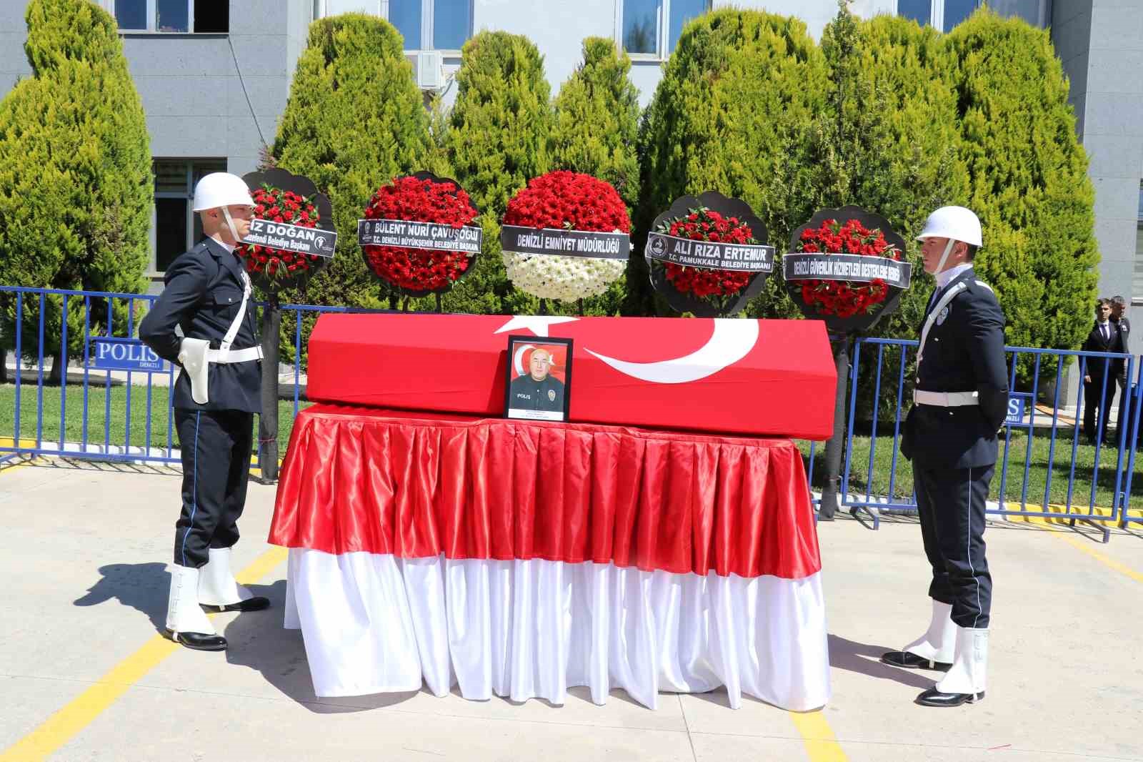kalp-krizinin-ardindan-hastaneye-kaldirilan-polis-memuru-kurtarilamadi