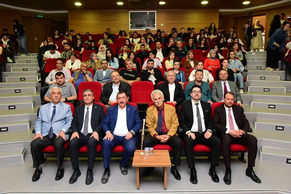 kastamonu-universitesinde-anadolunun-kulturel-ve-tarihi-miras-anlatildi