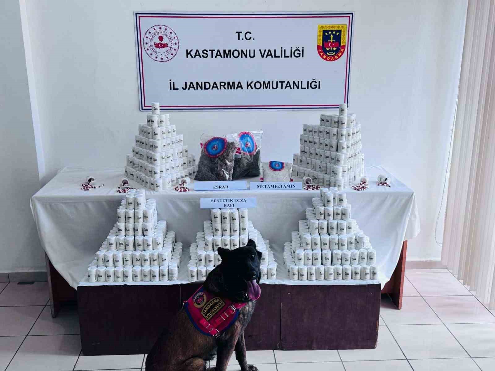kastamonuda-uyusturucu-operasyonu-1-tutuklama
