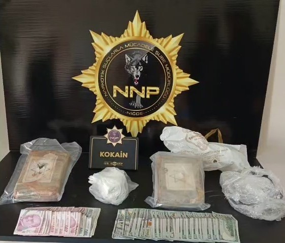nigdede-2-kilo-600-gram-uyusturucu-ele-gecirildi