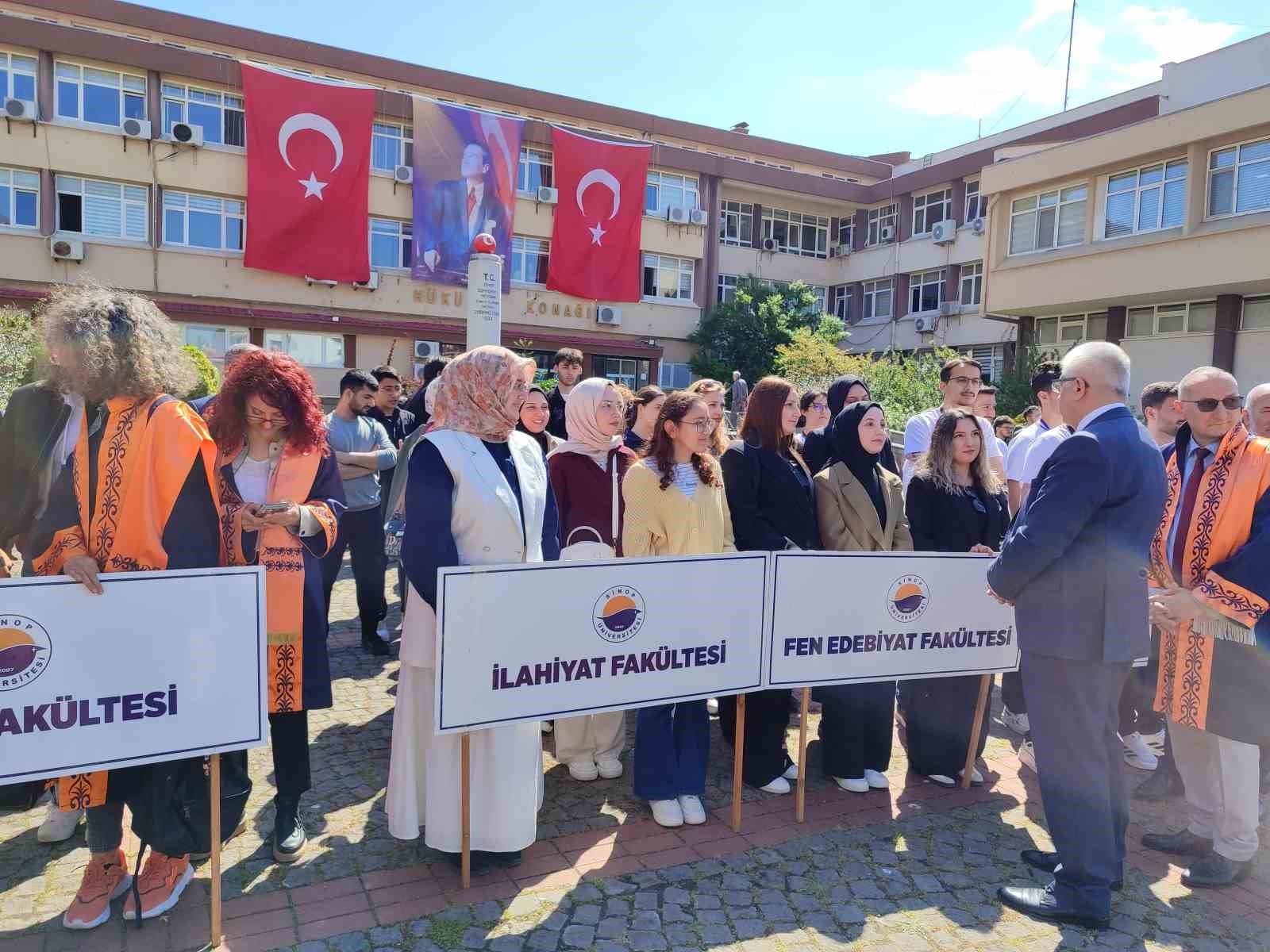 sinop-universitesi-18-yasinda