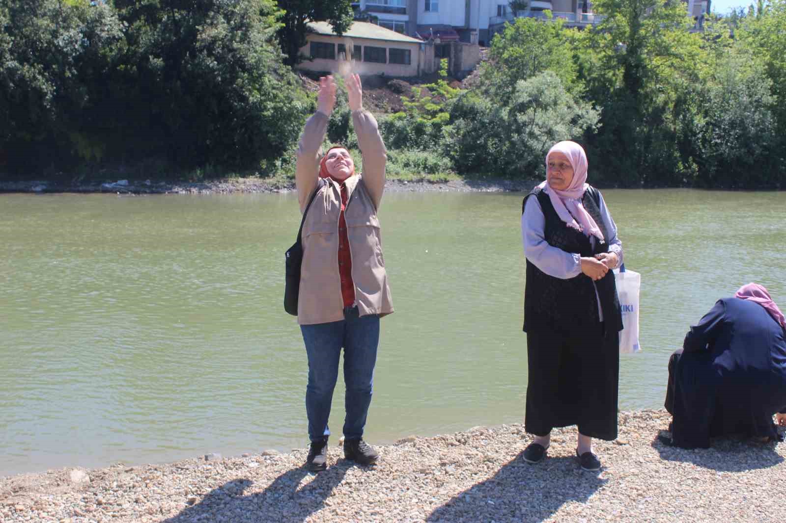 uluslararasi-giresun-aksu-festivali-kapsaminda-mayis-7si-gelenegi-yasatildi