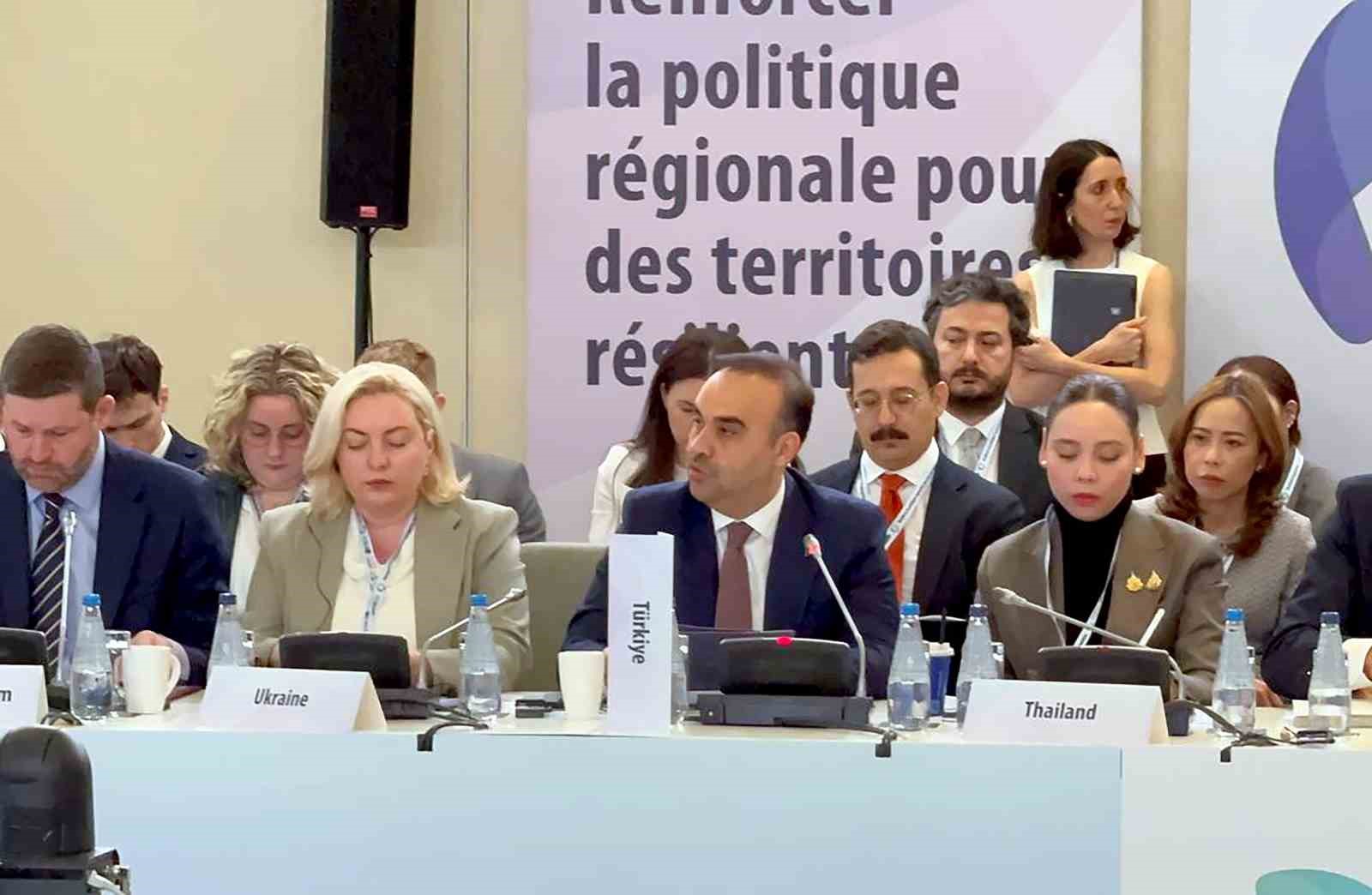 bakan-kacir-oecd-bolgesel-kalkinma-politika-komitesi-bakanlar-toplantisina-katildi