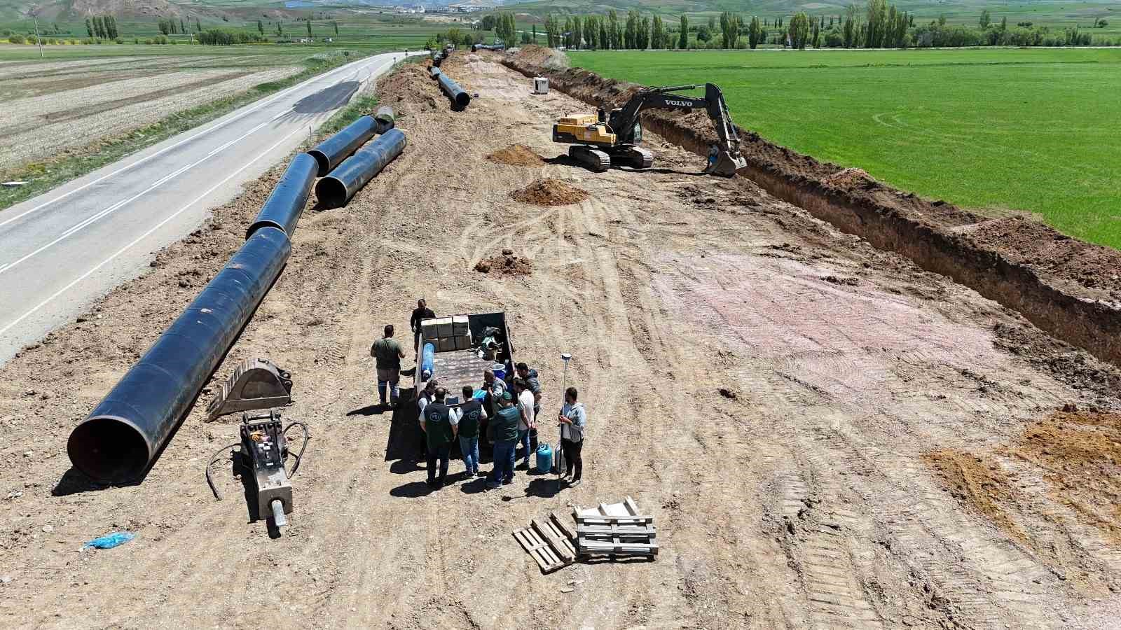 bayburt-kirklartepe-baraji-sulama-insaatinda-calismalar-devam-ediyor