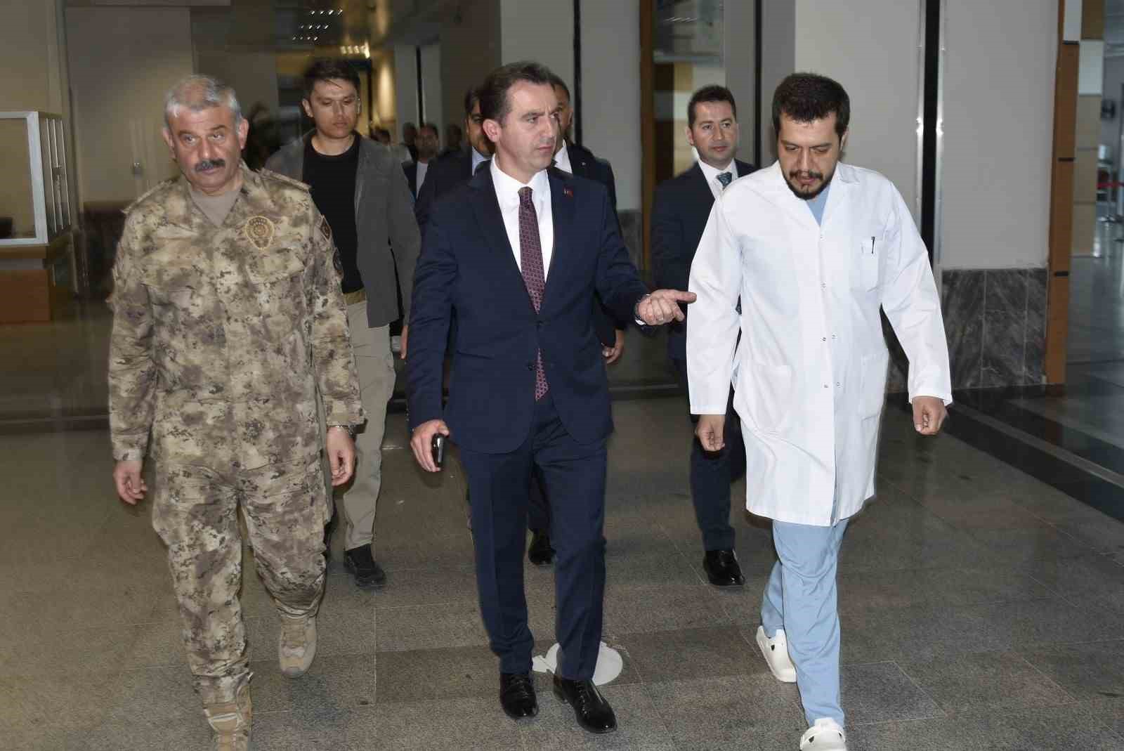 bitliste-goreve-giden-polisler-kaza-yapti-2-yarali