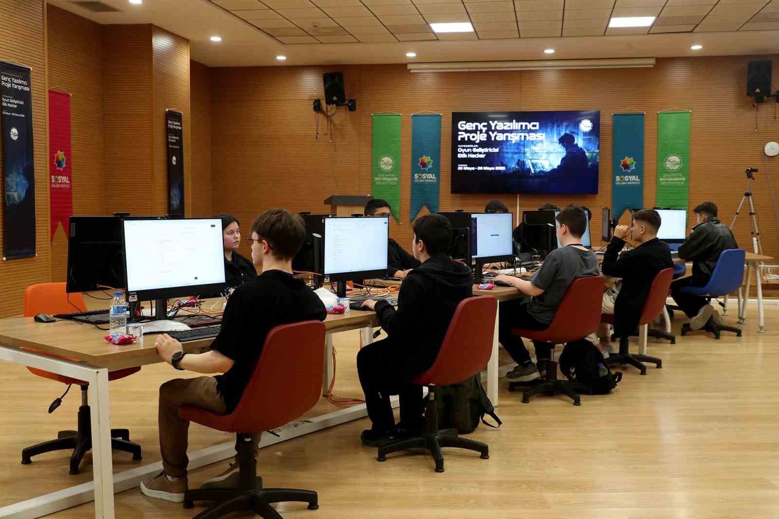 etik-hacker-yarismasi-tamamlandi-guvenlik-aciklarini-bulmak-icin-kiyasiya-yaristilar