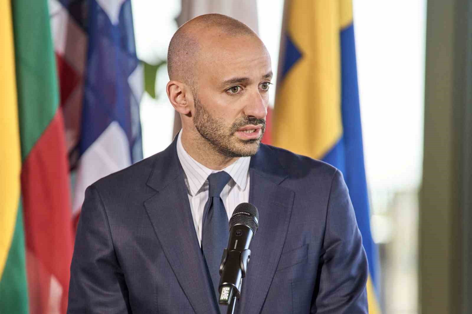 fransa-diplomatlara-acilan-ates-nedeniyle-israilin-fransa-buyukelcisini-disisleri-bakanligina-cagiracak