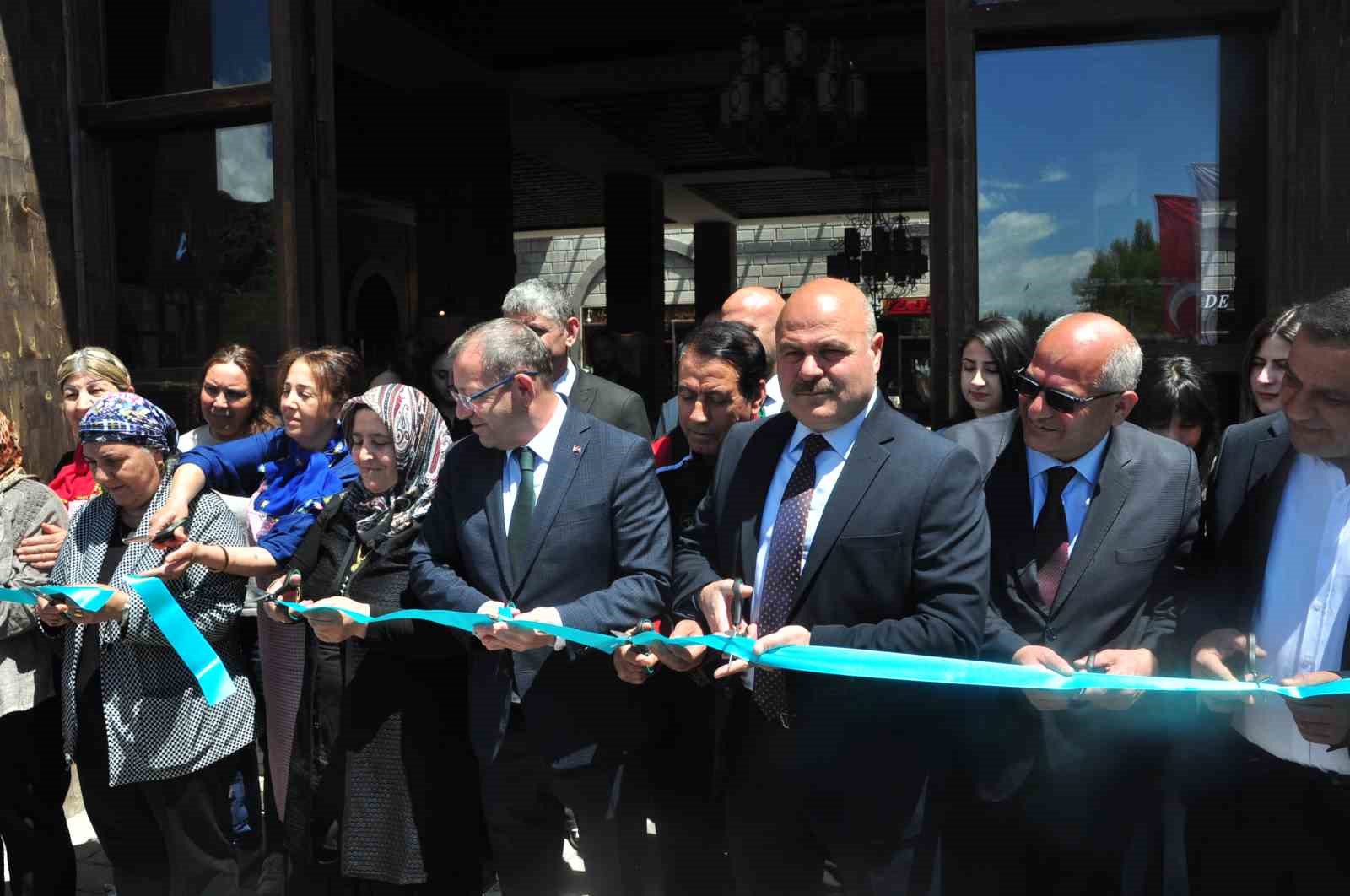 karsin-yoresel-yemekleri-vitrine-cikti