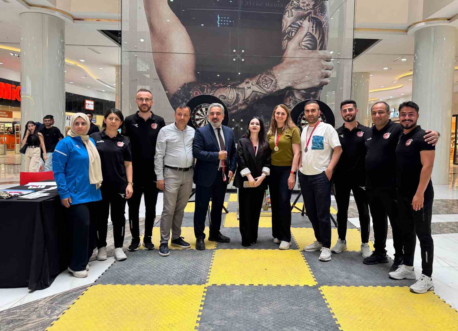 mardian-mallda-19-mayis-coskusu-suruyor
