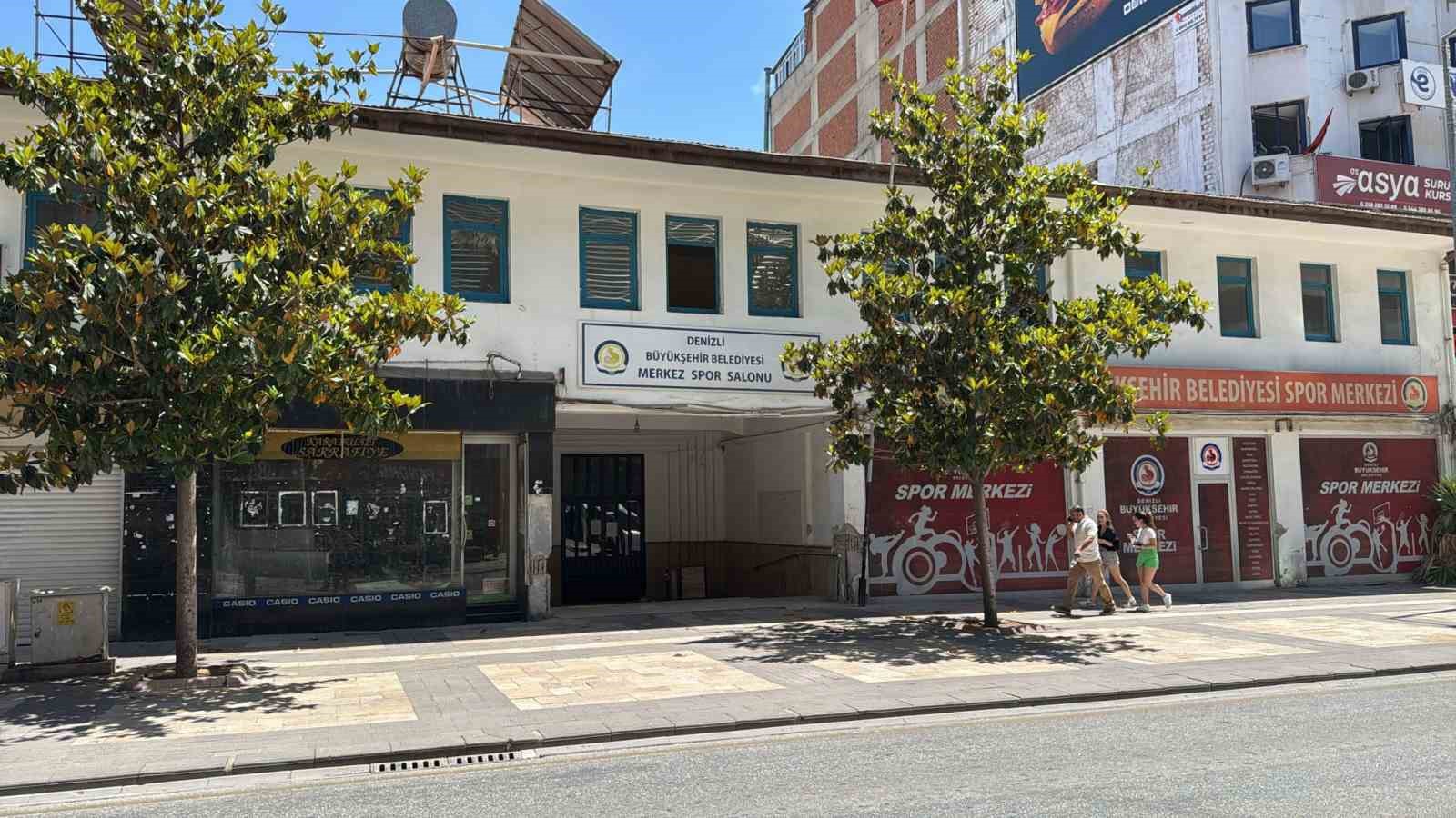 tatar-buyuksehir-69-yillik-degeri-yikmak-yerine-denizliye-kazandirmali
