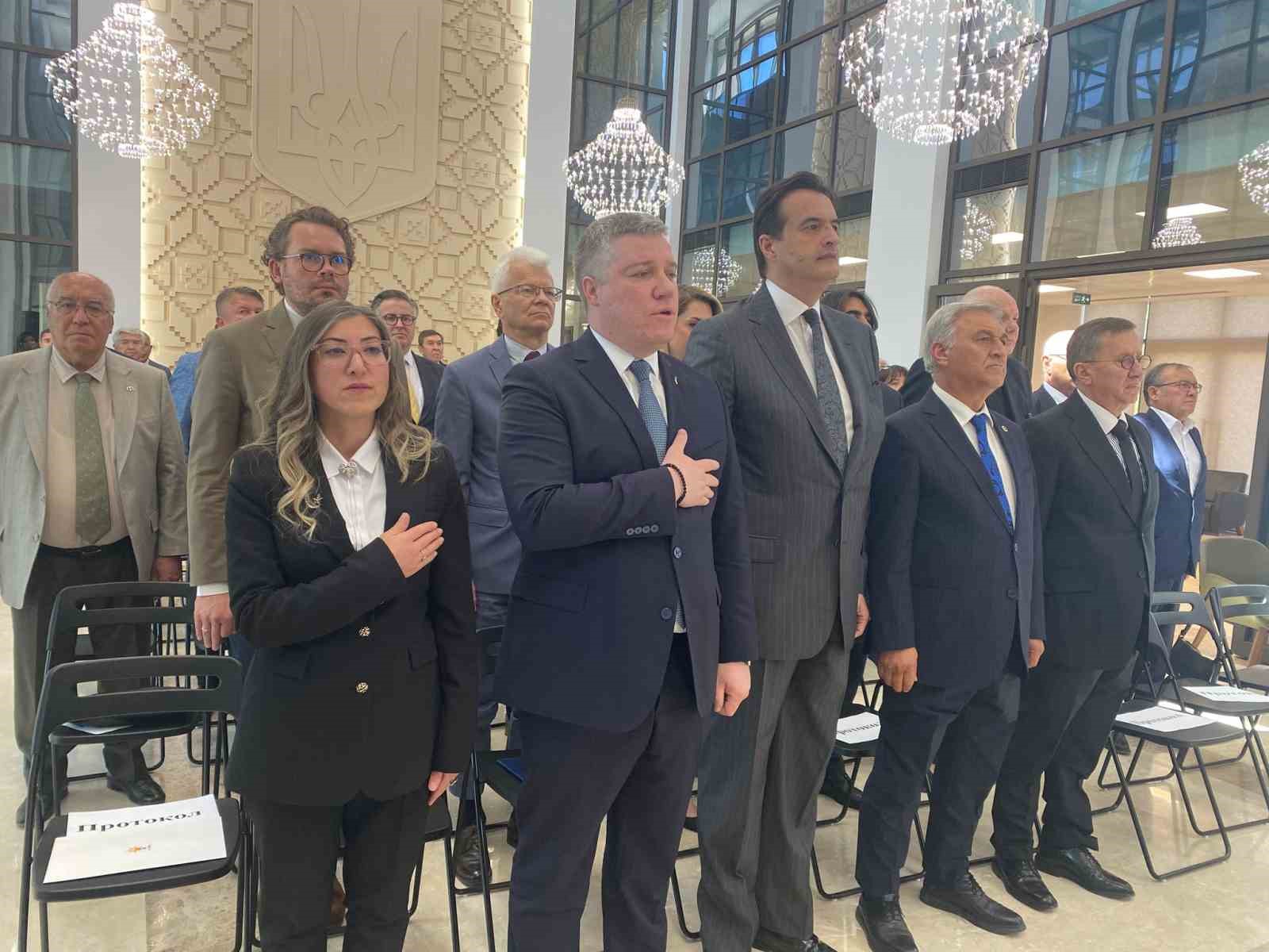 ukrayna-ankara-buyukelciligi-kirim-tatar-surgununun-81inci-yil-donumunde-anildi