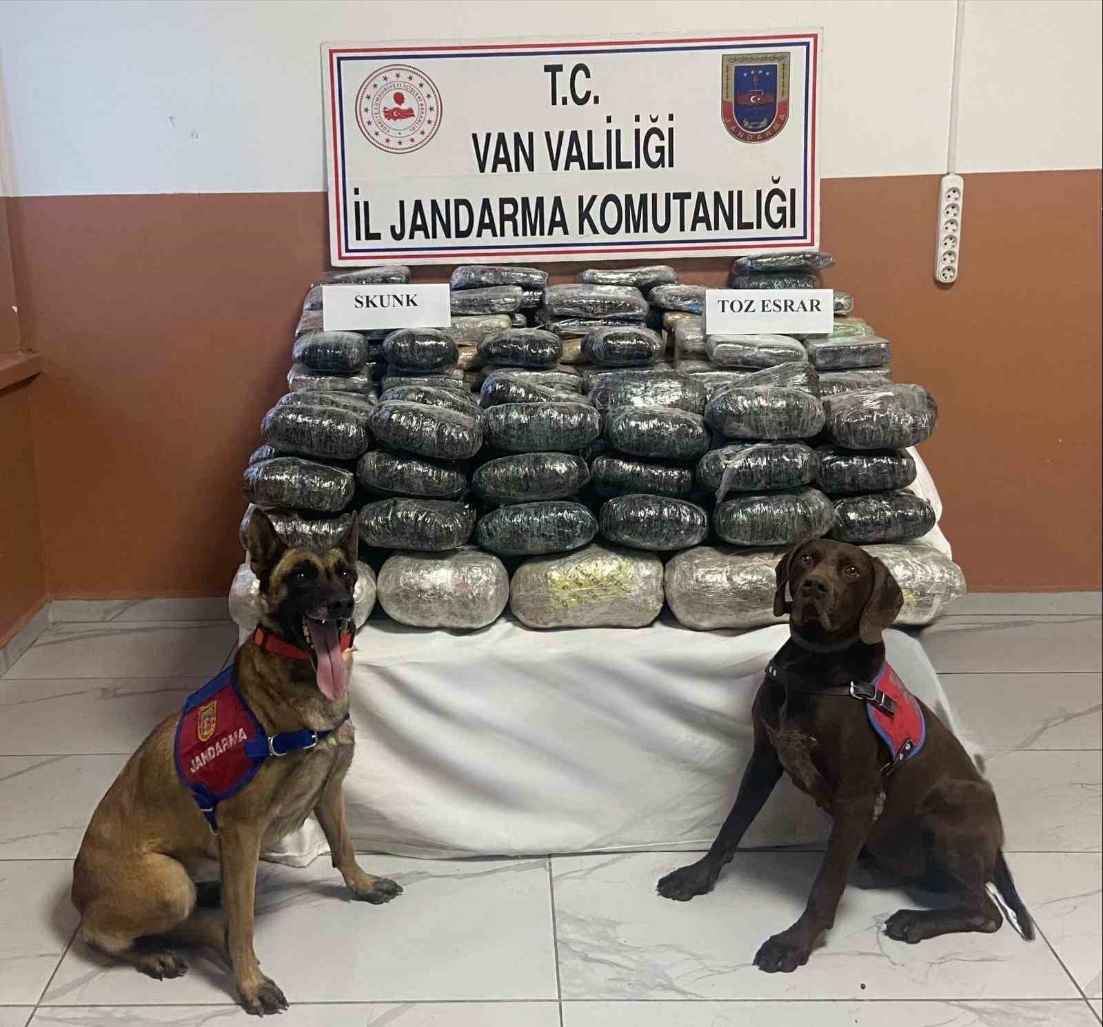 vanda-90-kilo-uyusturucu-ele-gecirildi