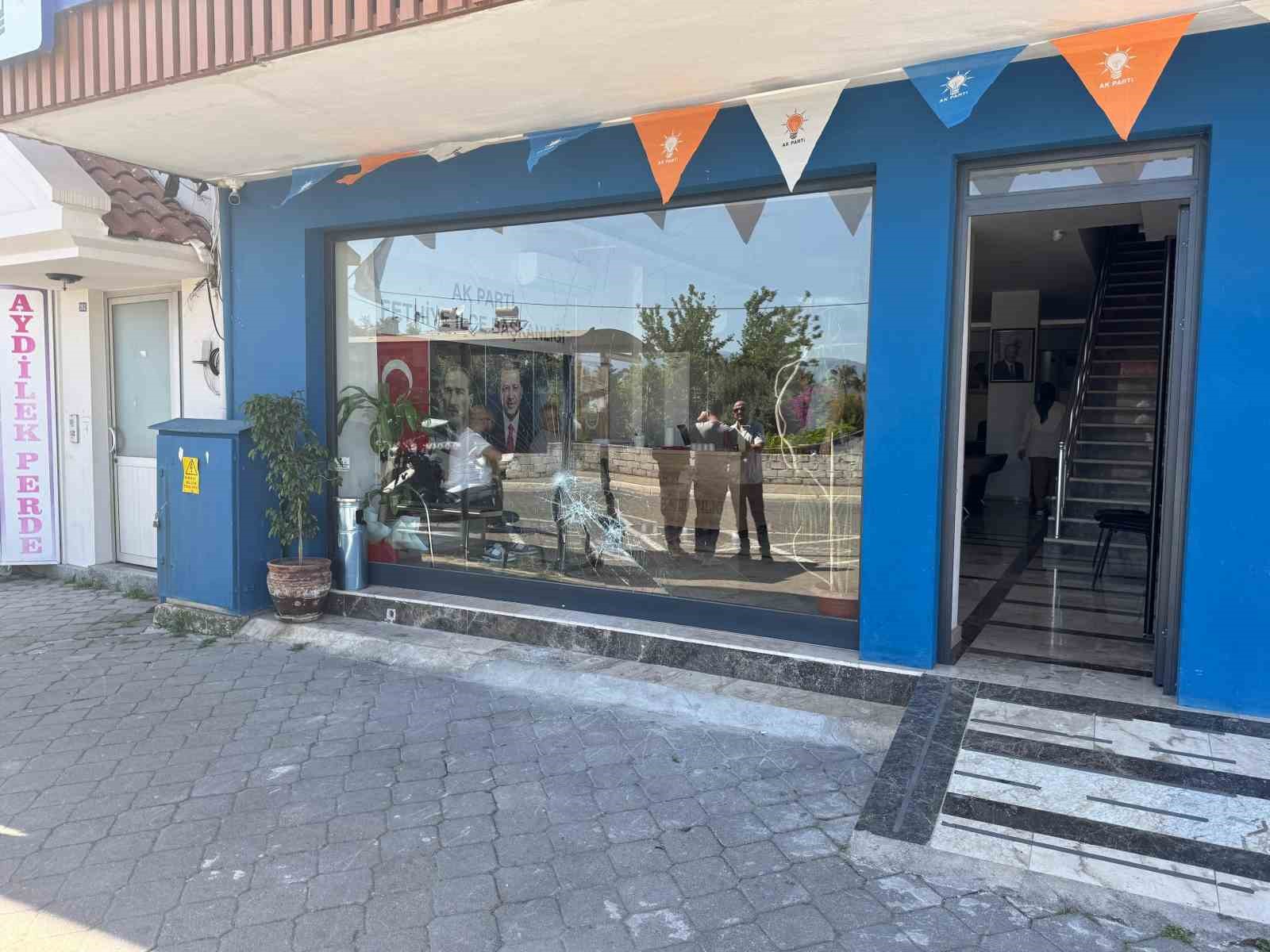 ak-parti-fethiye-ilce-baskanligina-saldiran-supheli-tutuklandi