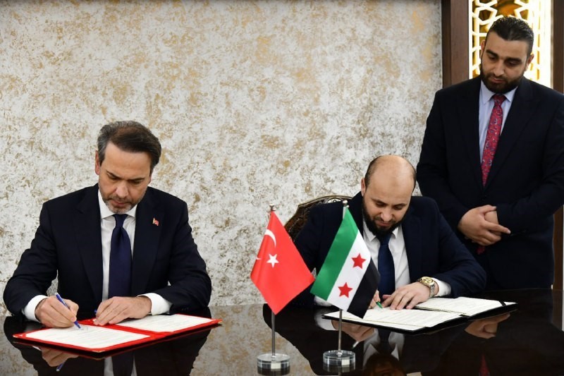 bakan-bayraktar-suriyeye-enerji-ihracatina-iliskin-mutabakat-zapti-imzaladi