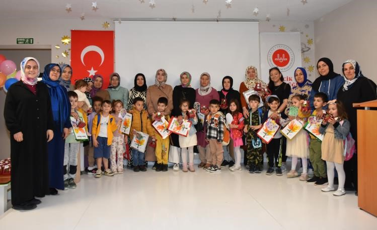 bilecikte-aile-ici-egitimde-annenin-rolu-konulu-seminer-duzenlendi