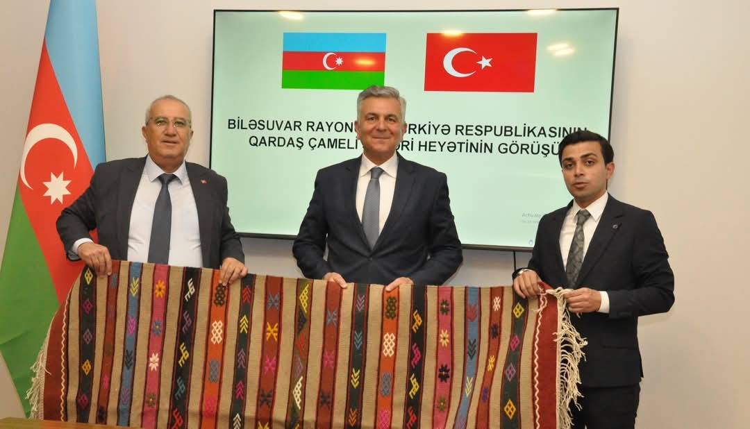 cameli-heyeti-kardes-ulke-azerbaycanda-temaslarda-bulundu