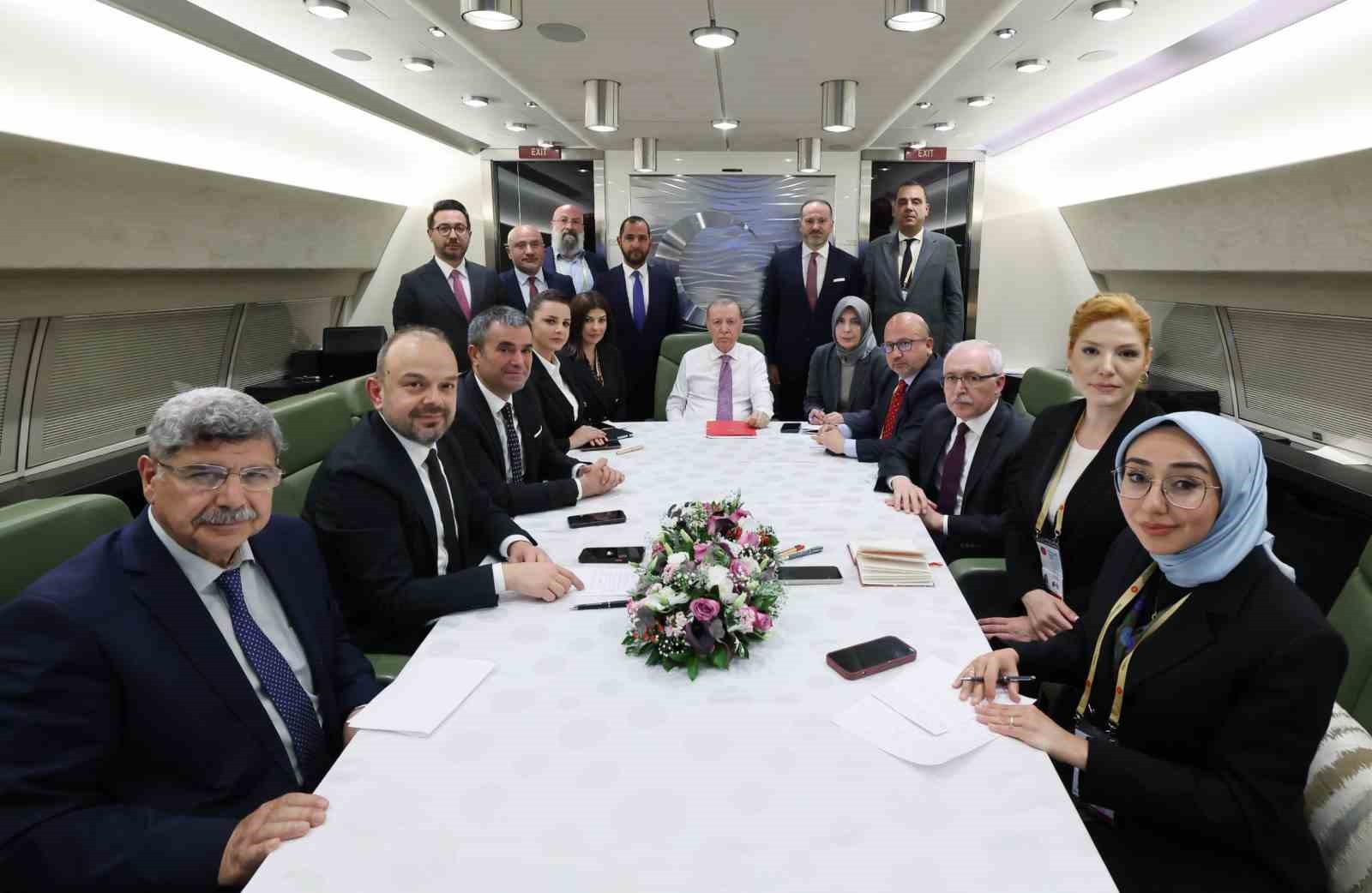 cumhurbaskani-erdogan-yeni-anayasayi-ulkemiz-icin-istiyoruz-benim-aday-olma-gibi-bir-derdim-yok