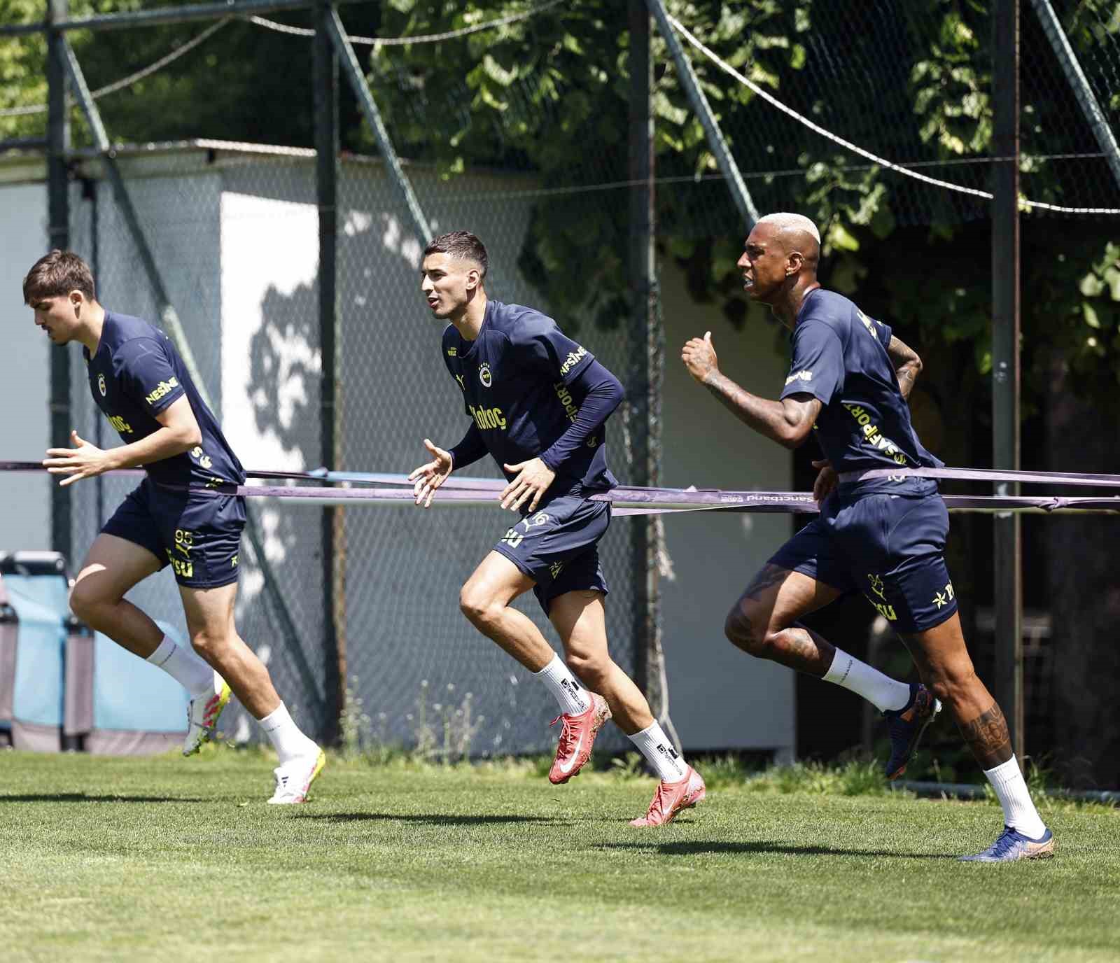 fenerbahcede-hatayspor-maci-hazirliklari-devam-etti