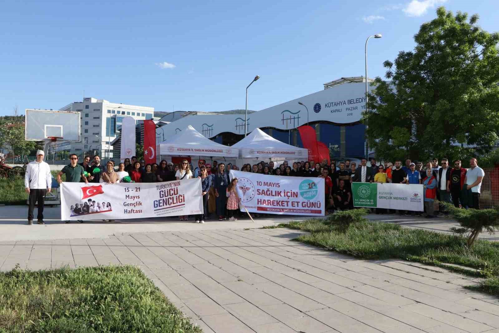 kutahya-il-saglik-mudurlugunden-genclik-haftasi-etkinlikleri