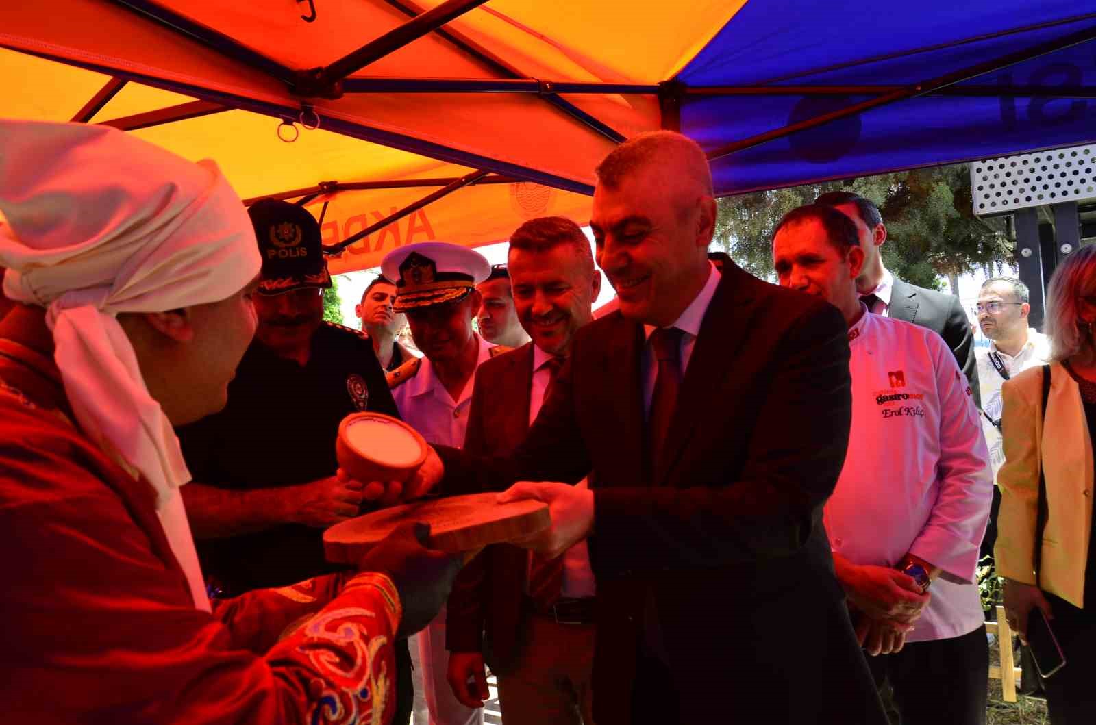 mersinin-lezzetleri-turk-mutfagi-haftasinda-tanitildi