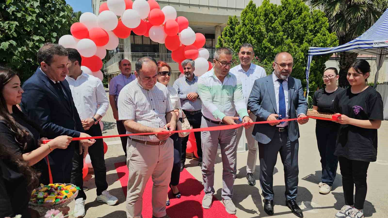 nazillideki-kiz-meslek-lisesinde-bilim-fuari-coskusu
