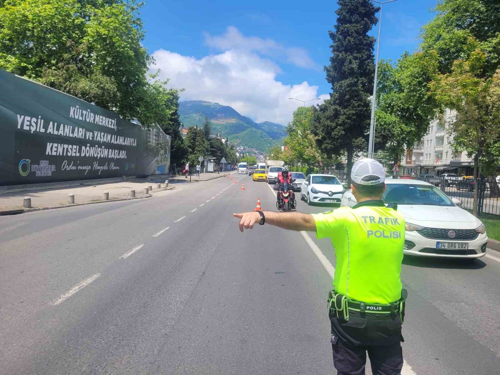 orduda-bir-haftada-18-binden-fazla-arac-ve-surucusu-denetlendi