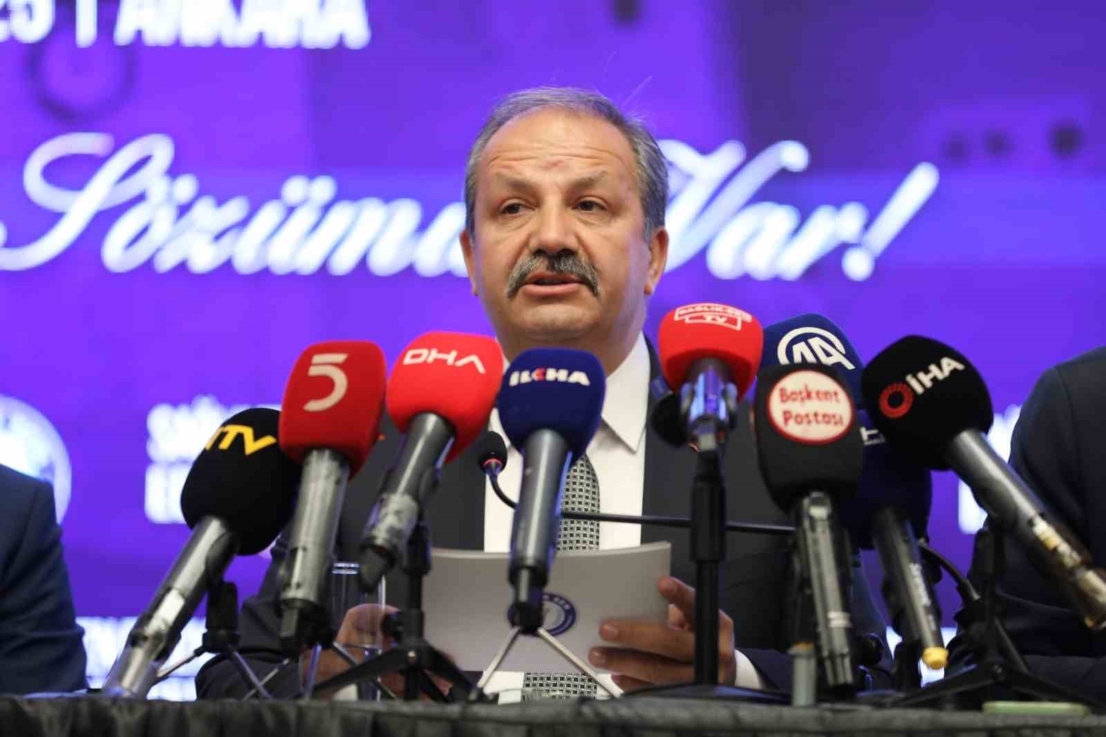 saglik-sen-aile-yilinda-hemsire-ve-ebelerin-yuzde-73u-is-ve-aile-dengesini-kuramiyor