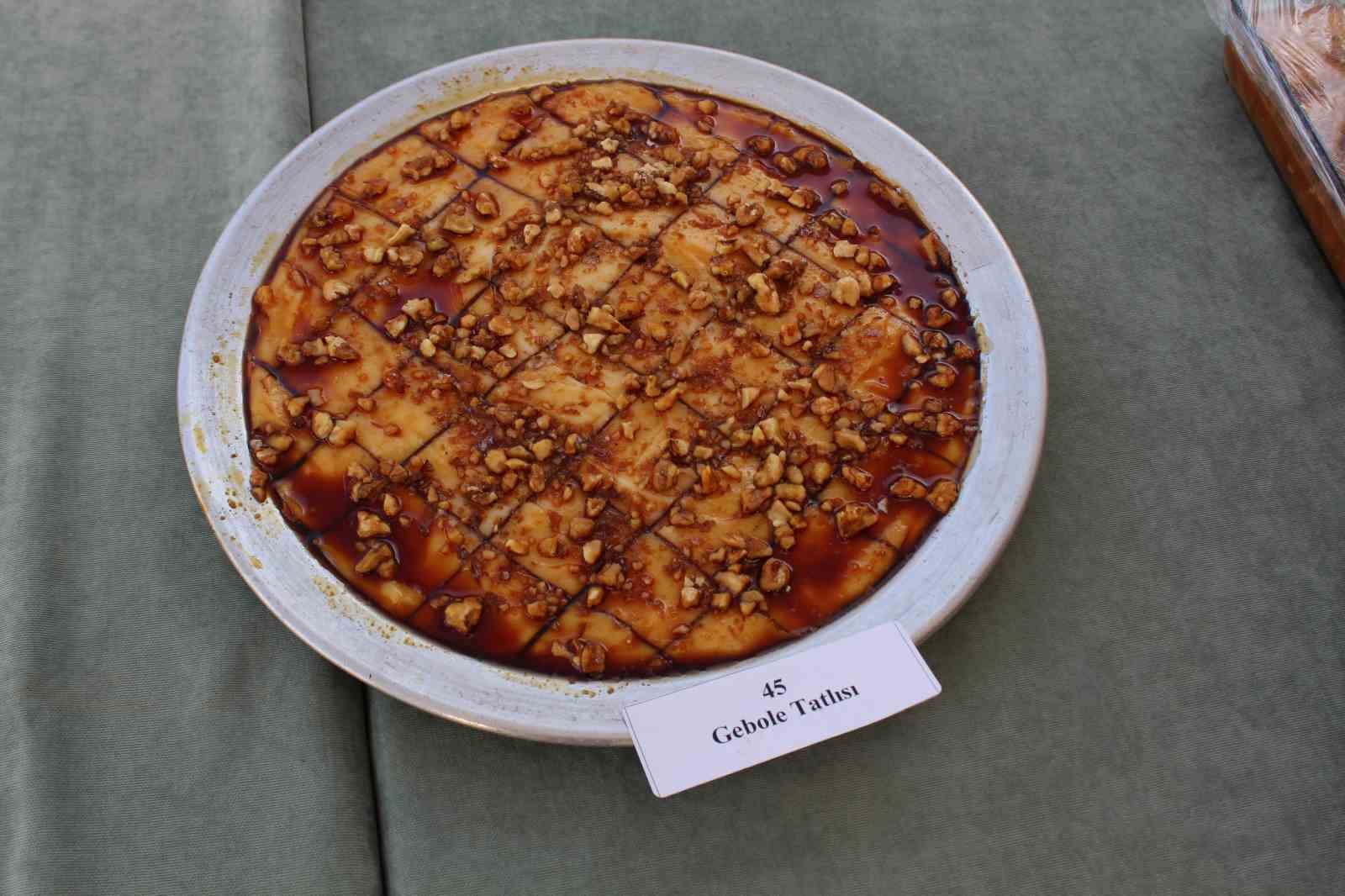 siirtte-yoresel-yemek-yarismasinda-lezzetler-yaristi
