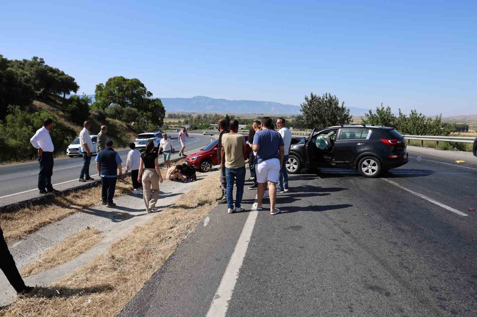 tankerden-dokulen-balik-yagi-karayolunu-savas-alanina-cevirdi