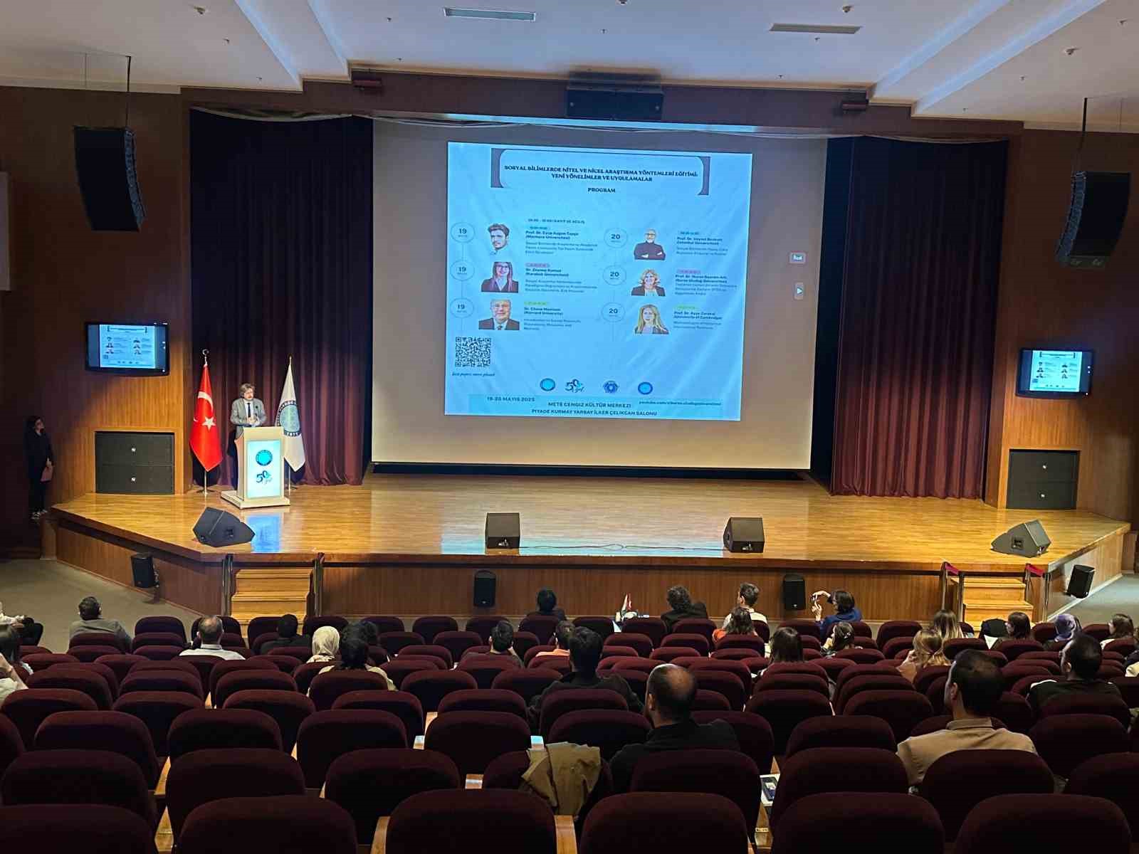 50-yilda-50-katilimci-ile-akademik-bulusma