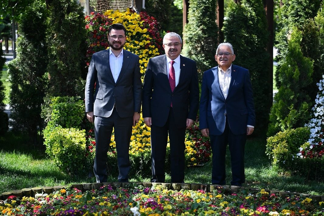 ak-parti-kayseri-koordinatorunden-baskan-buyukkiilica-ziyaret