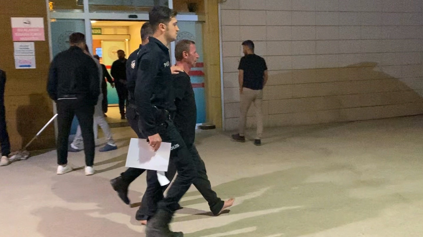 polis-baltali-saldirgani-havaya-ates-acarak-etkisiz-hale-getirdi