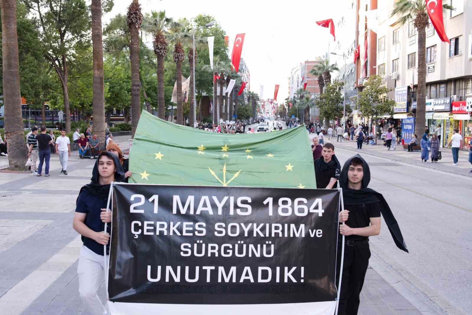 soykirimin-taninmasini-isteyen-cerkesler-161-yildir-surgundeyiz-161-yildir-var-olmak-icin-direniyoruz