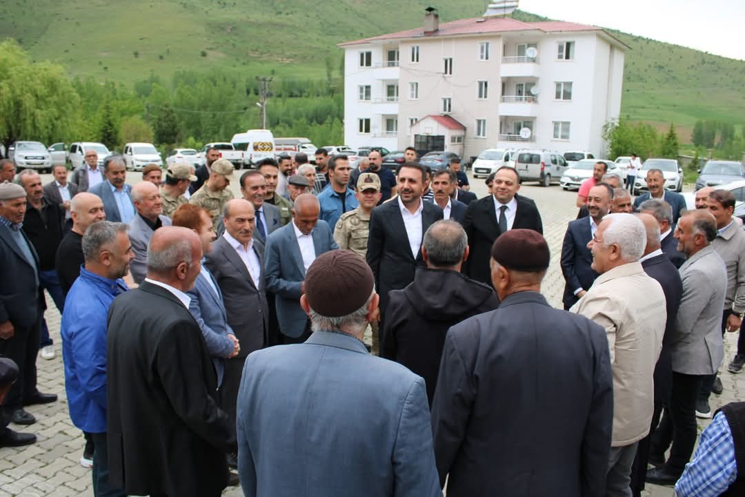 tatvanda-bolgesel-muhtarlar-toplantisi-yapildi