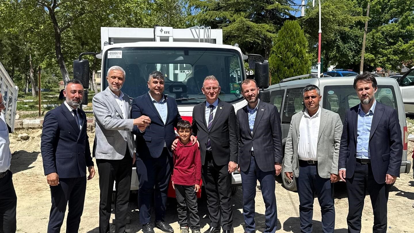 ak-parti-heyetinden-yenikente-ziyaret