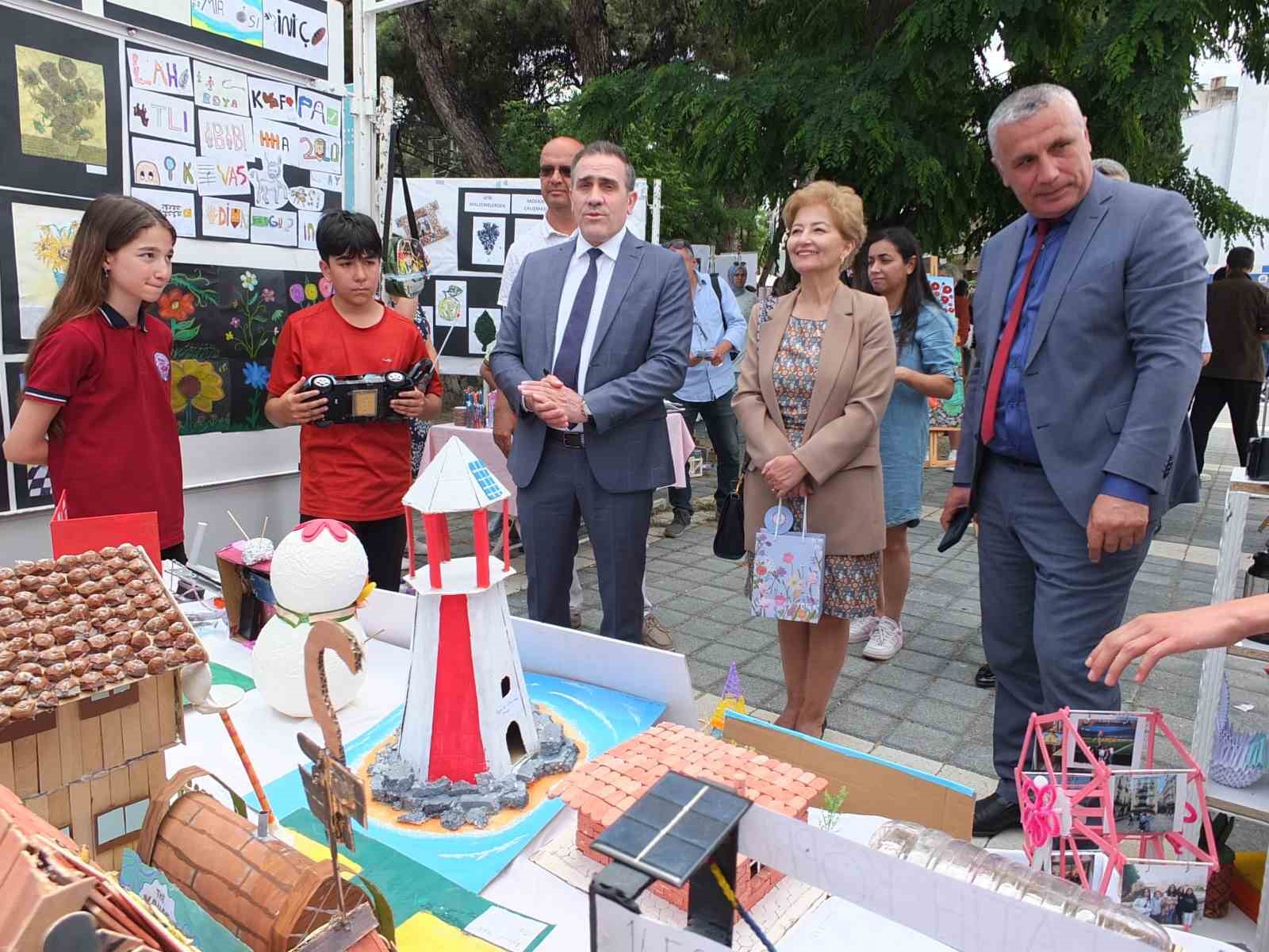 balikesirli-ogrencilerden-sanat-soleni